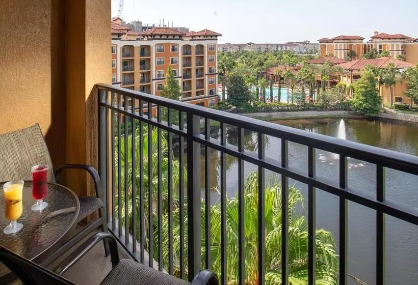 هتل Floridays Orlando Two & Three Bed Rooms Condo Resort