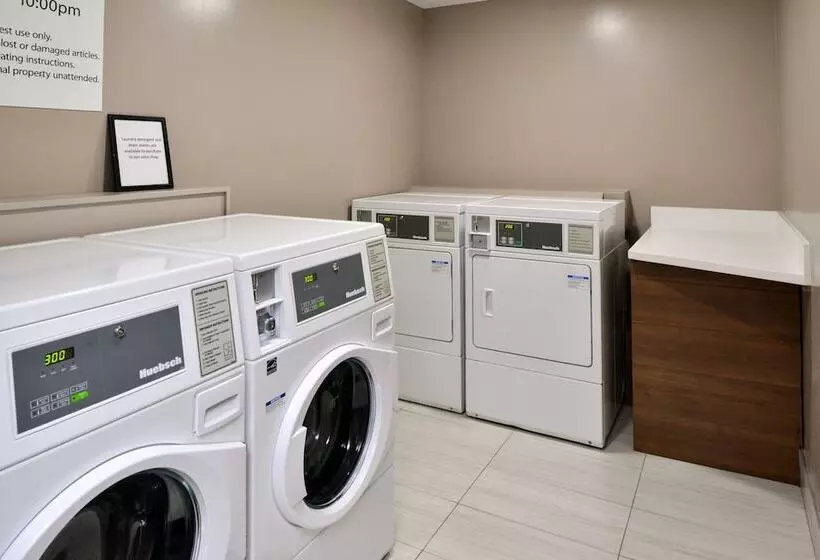 Holiday Inn Express Hotel & Suites Arcata/eureka Airport Area, An Ihg