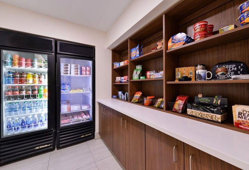 Holiday Inn Express Hotel & Suites Arcata/eureka Airport Area, An Ihg