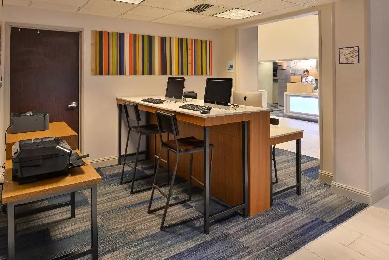 ホテル Holiday Inn Express Woodland, An Ihg