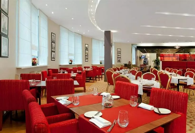 هتل Holiday Inn Moscowlesnaya, An Ihg