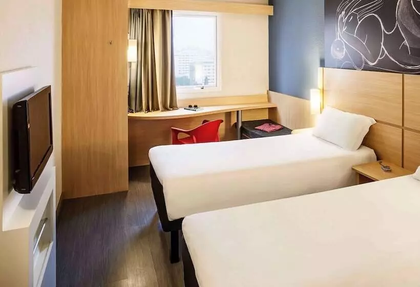 Hotel Ibis Macae