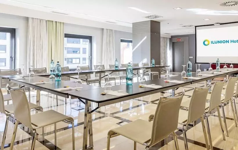 هتل Ilunion Aqua 4