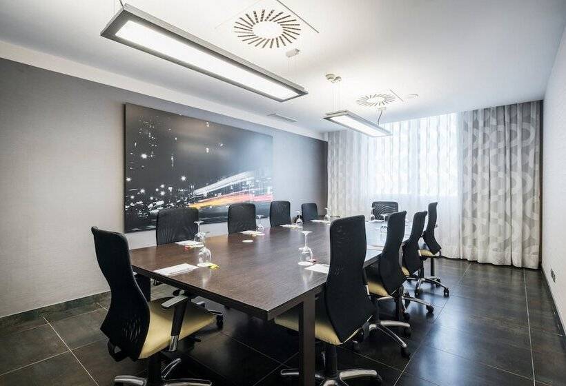 فندق Ilunion Aqua 4