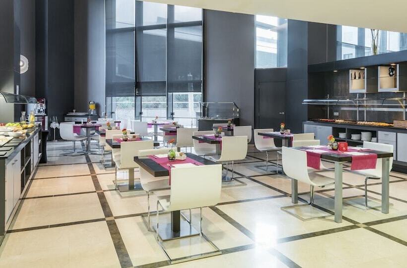 فندق Ilunion Aqua 4