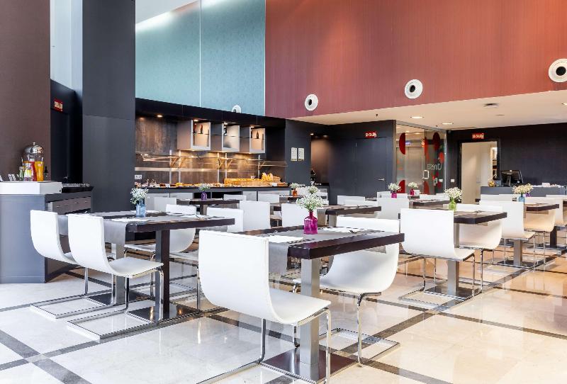 فندق Ilunion Aqua 4