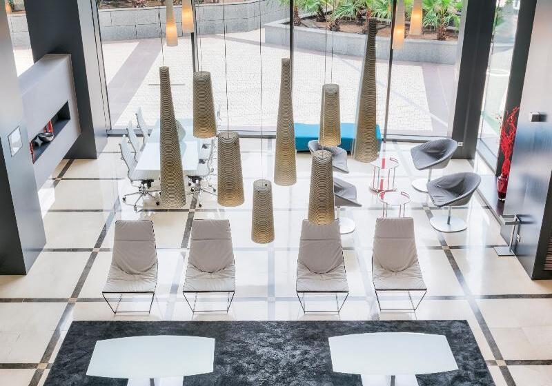 فندق Ilunion Aqua 4