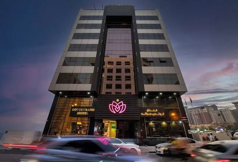 هتل Lotus Grand