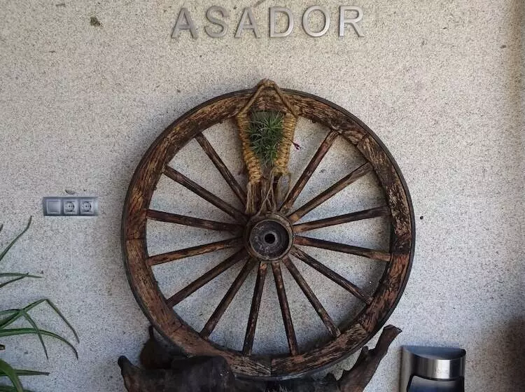 Отель Peregrina