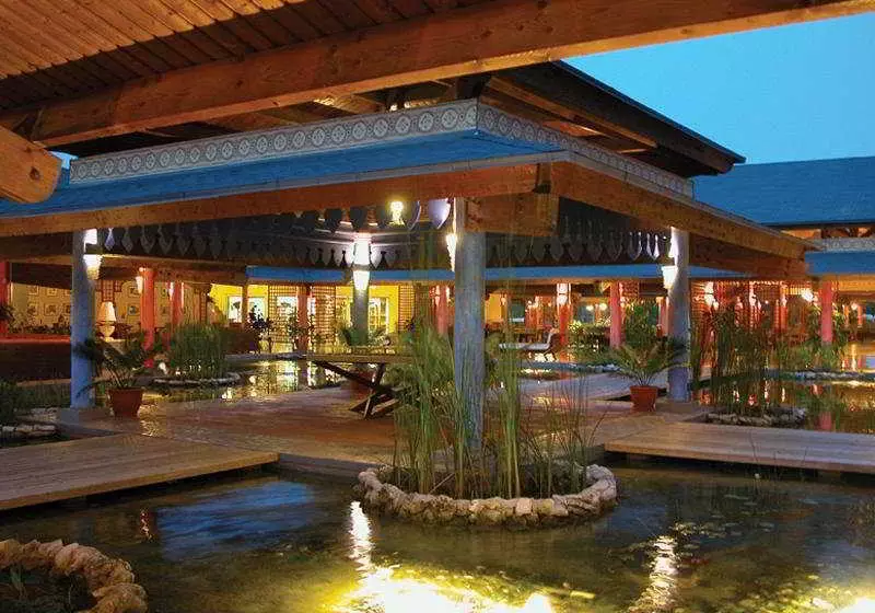 هتل Playa Pesquero