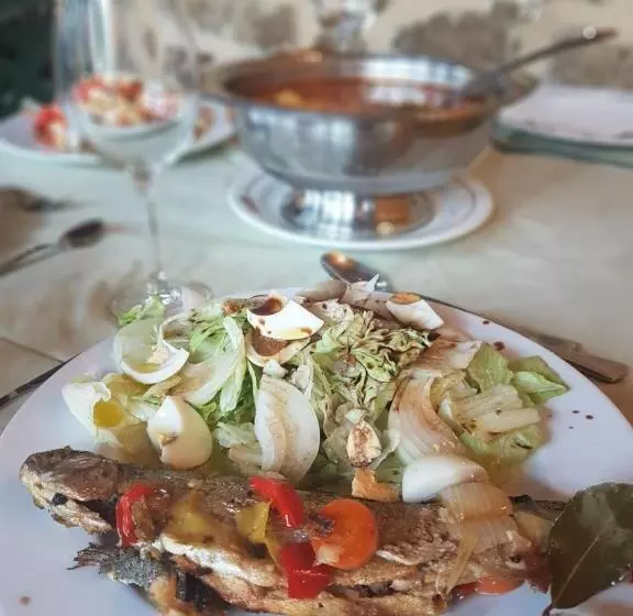 교외 호텔 Posada Fuentes Carrionas