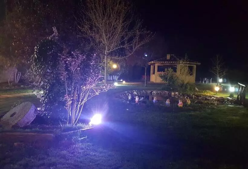 교외 호텔 Posada Fuentes Carrionas