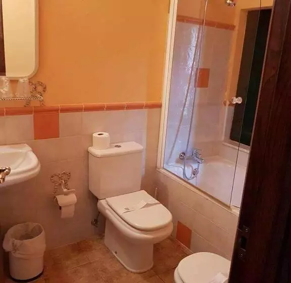 교외 호텔 Posada Fuentes Carrionas