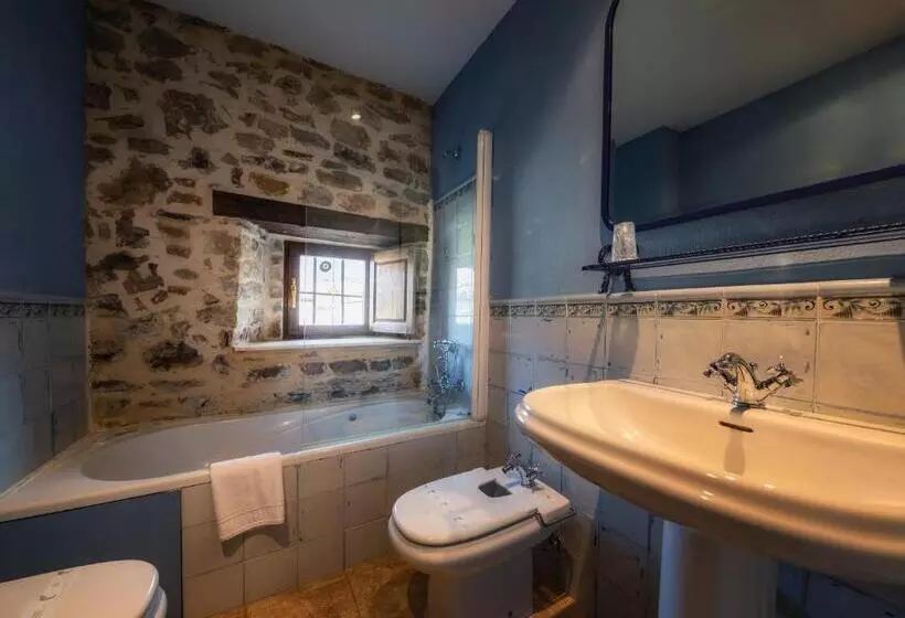 교외 호텔 Posada Fuentes Carrionas