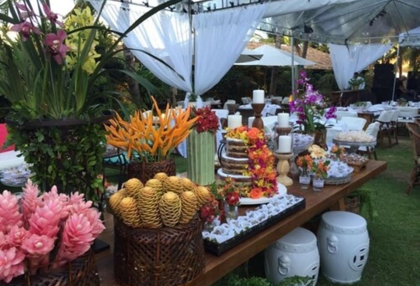 هتل Via Dos Corais