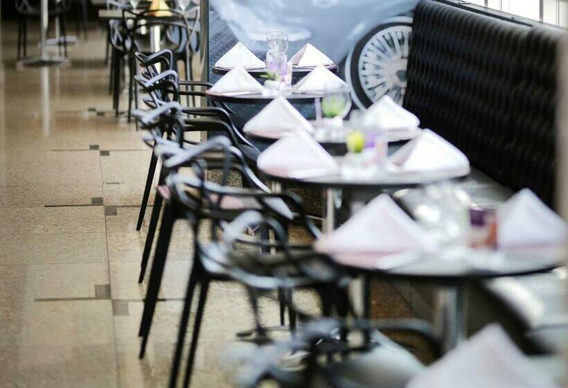 Mercure Brasilia Lider