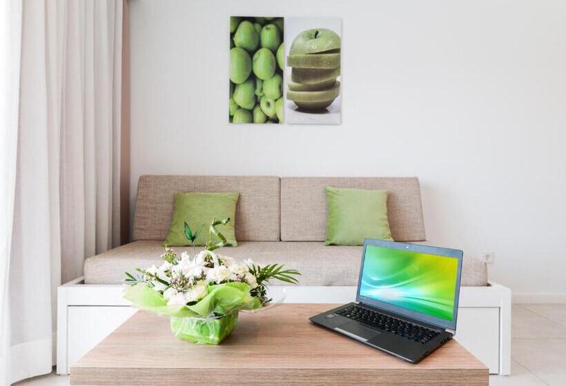 Ca’s Saboners Aparthotel