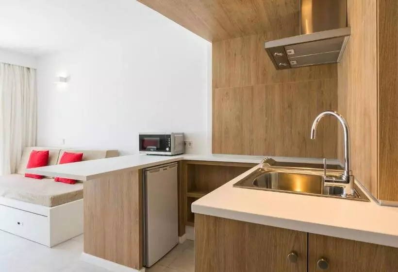 Ca’s Saboners Aparthotel