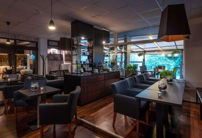 Atrium Hotel Family Friendly