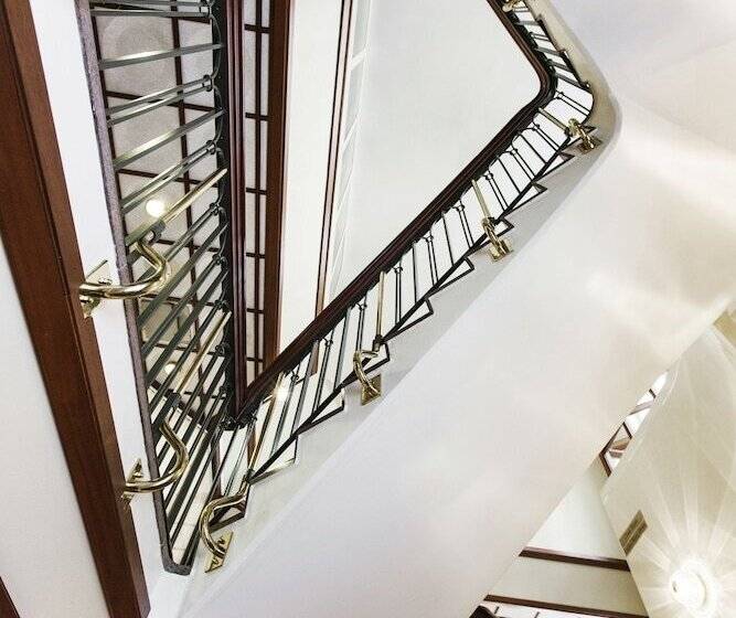 Elite Hotel Residens