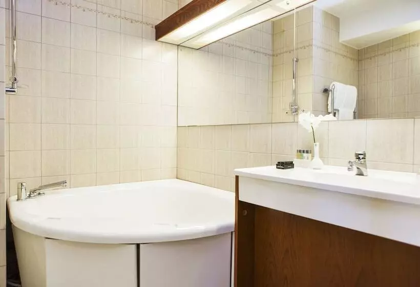 Elite Hotel Residens