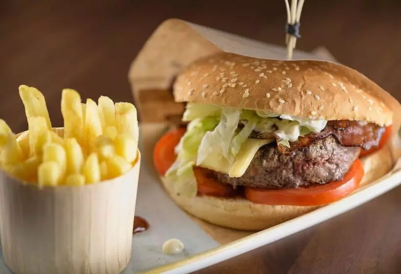 Ac Hotel By Marriott Pisa