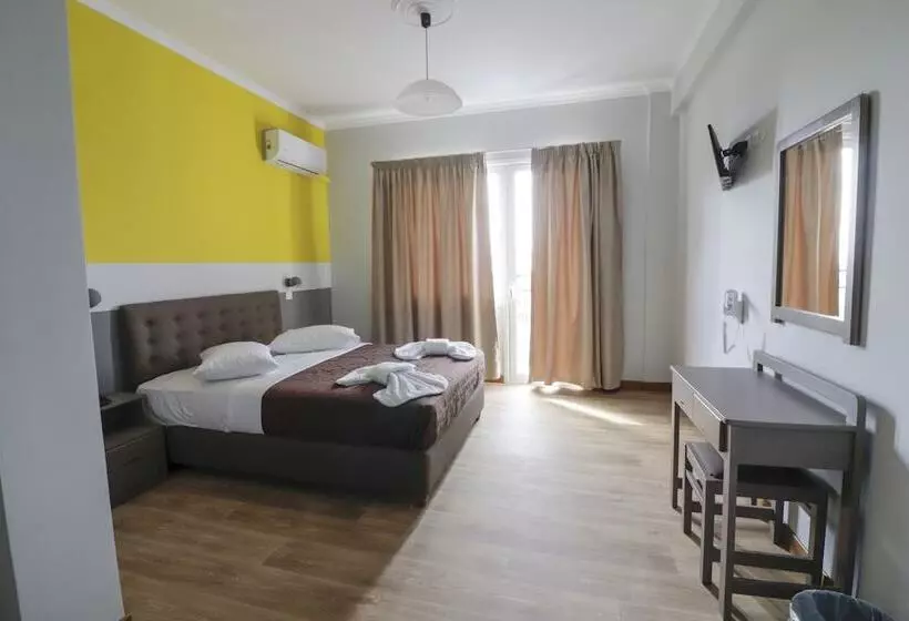 Hotelli Athens Hawks