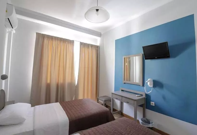 Hotelli Athens Hawks