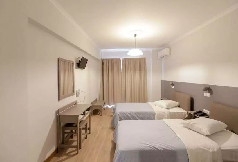 Hotelli Athens Hawks