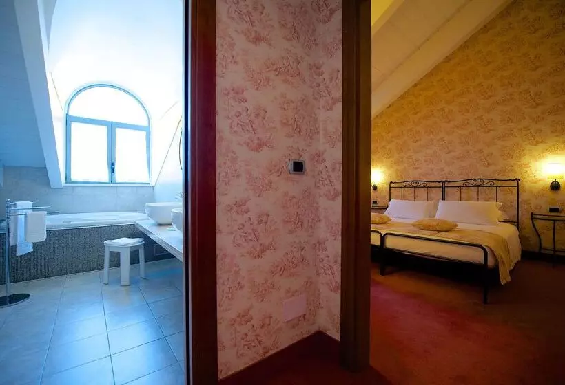 فندق Best Western Crystal Palace