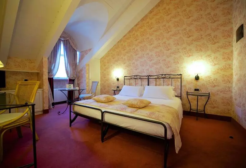 فندق Best Western Crystal Palace