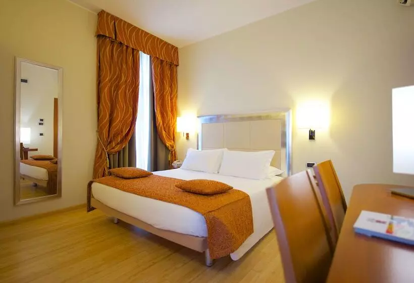 فندق Best Western Crystal Palace