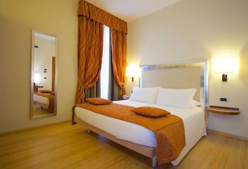 فندق Best Western Crystal Palace