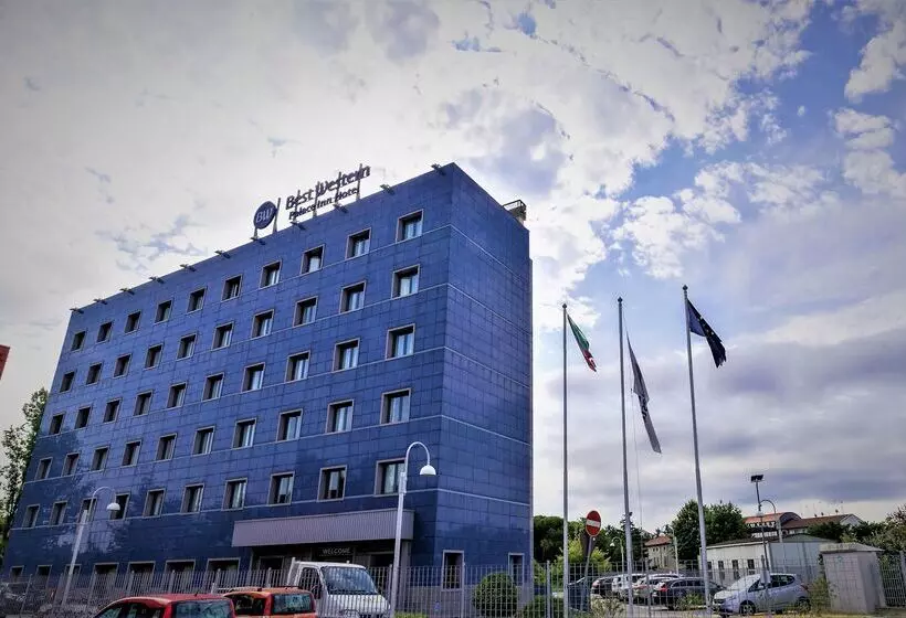 هتل Best Western Palace Inn