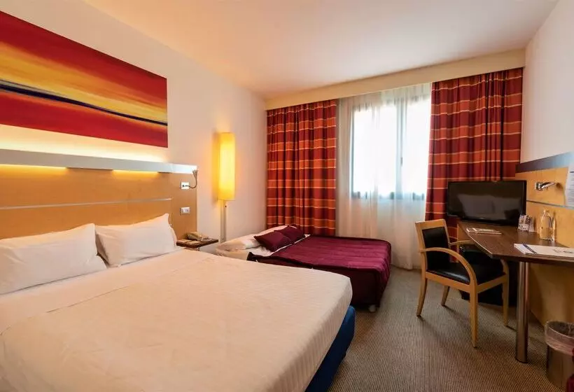 هتل Best Western Palace Inn