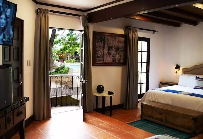 هتل Casa De Adobe Gallery & Luxury Boutique