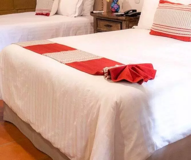 هتل Casa De Adobe Gallery & Luxury Boutique