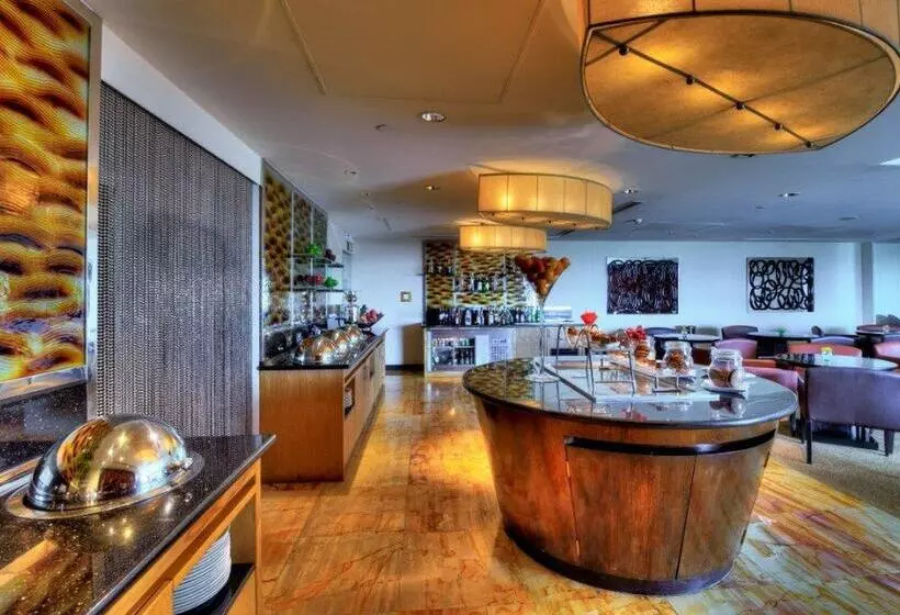 ホテル Cinnamon Grand Colombo