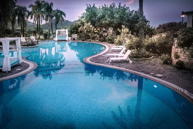 هتل Cruccùris Resort Adults Only