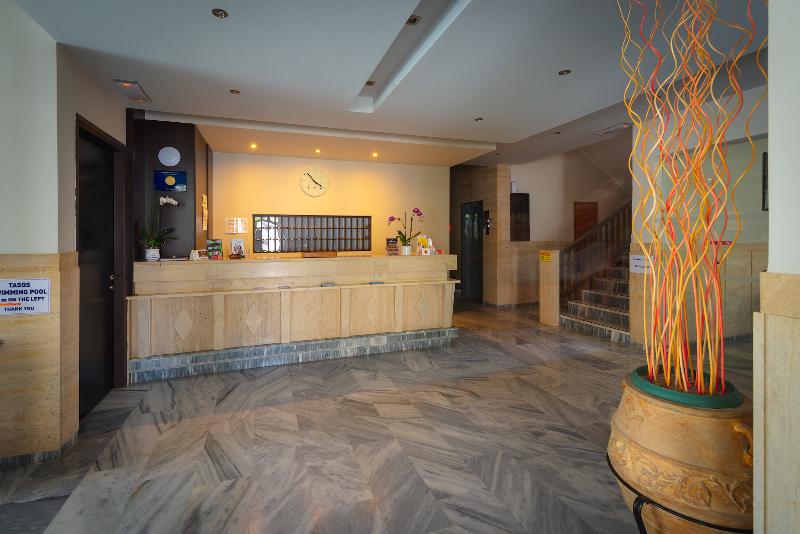 هتل Dimitris Paritsa