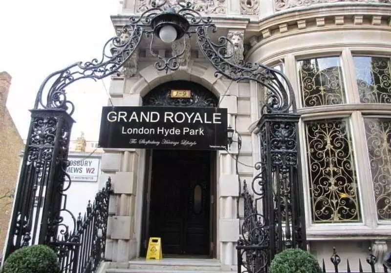 ホテル Grand Royale Hyde Park