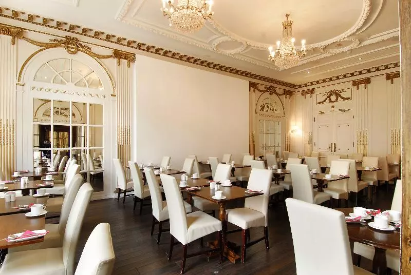 ホテル Grand Royale Hyde Park