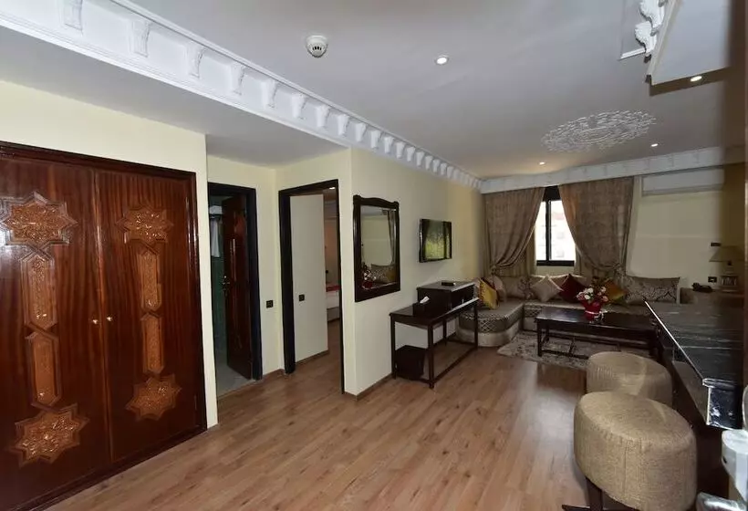 酒店 Hôtel Fès Inn & Spa