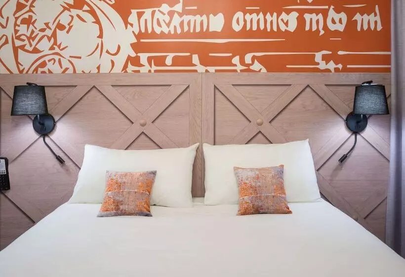 ホテル Ibis Styles Carcassonne La Cité