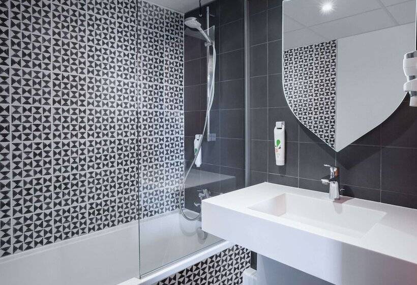 فندق Ibis Styles Carcassonne La Cité