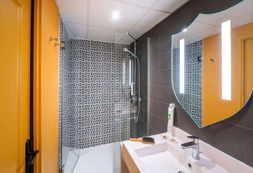 فندق Ibis Styles Carcassonne La Cité