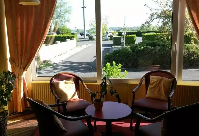 ホテル Hôtel & Résidence Nevers Nord / Varennes Vauzelles