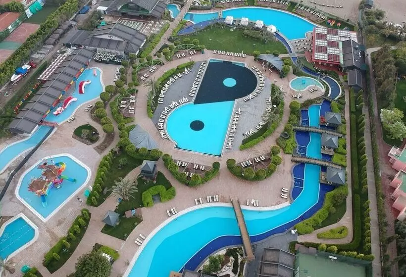 Limak Lara Deluxe Hotel & Resort Antalya