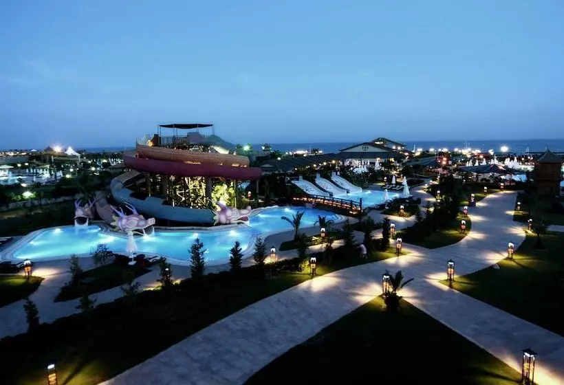 Limak Lara Deluxe Hotel & Resort Antalya