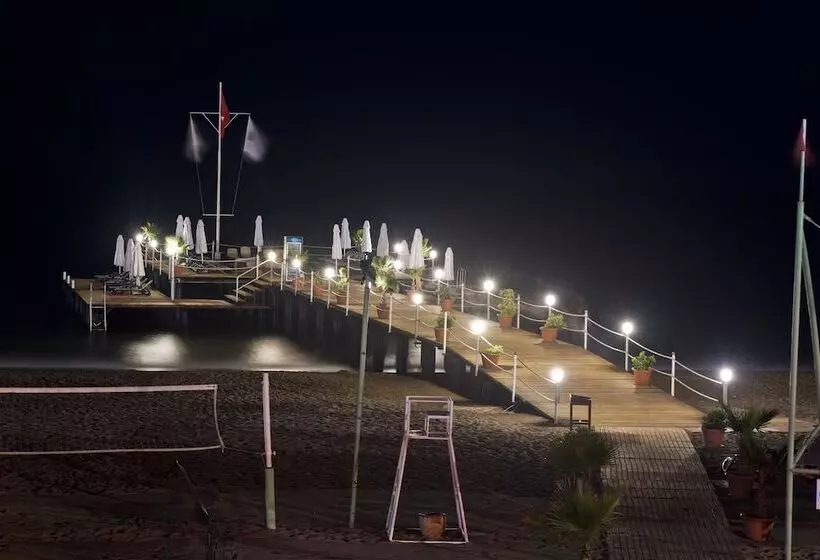 Limak Lara Deluxe Hotel & Resort Antalya